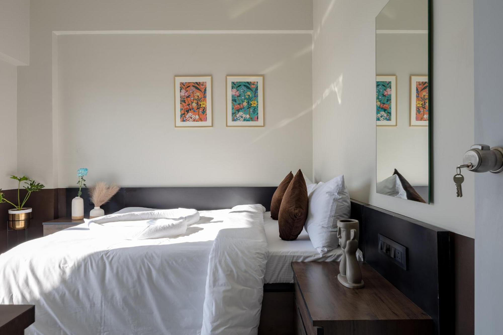 Saavi Suites Daman Eksteriør bilde