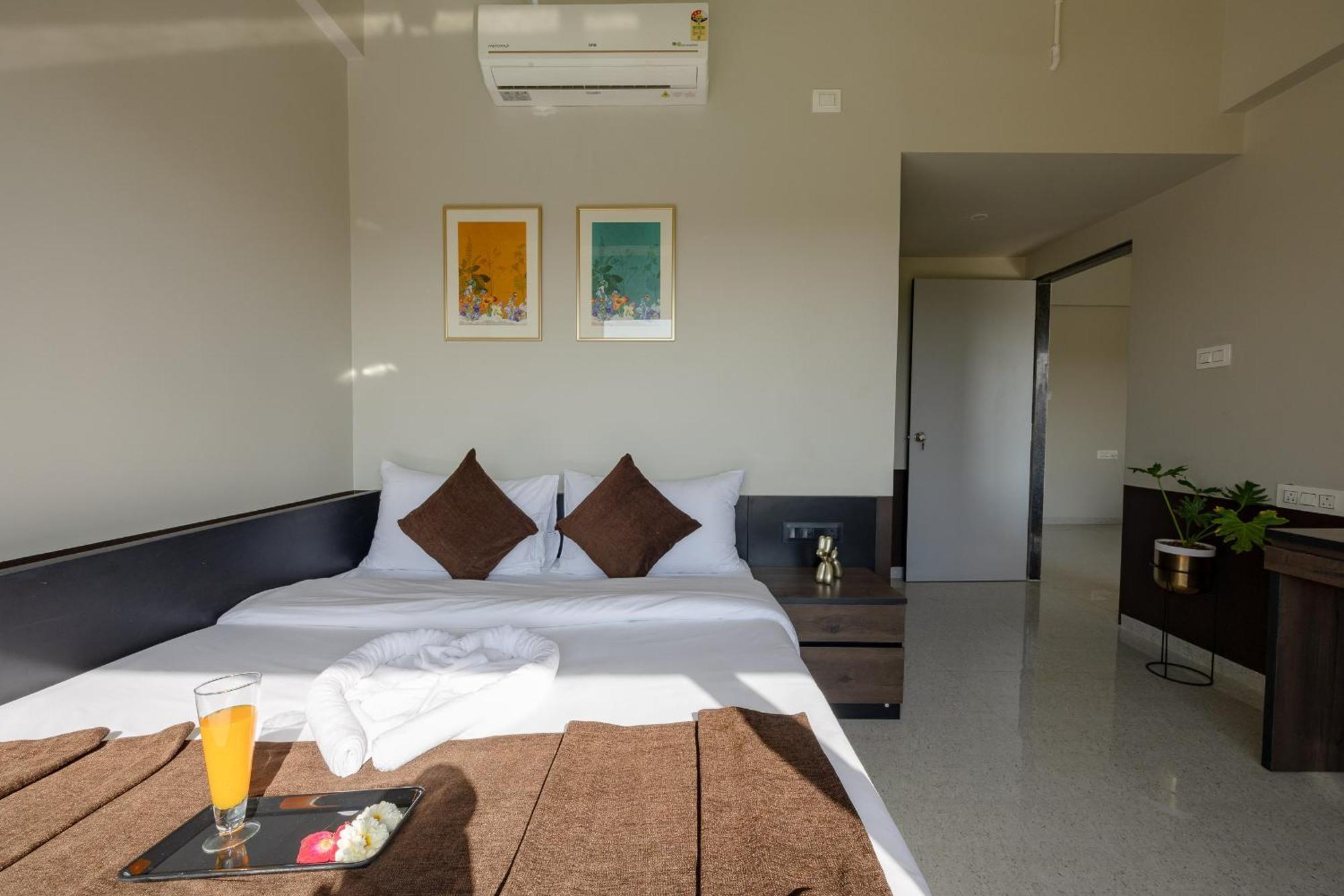Saavi Suites Daman Eksteriør bilde